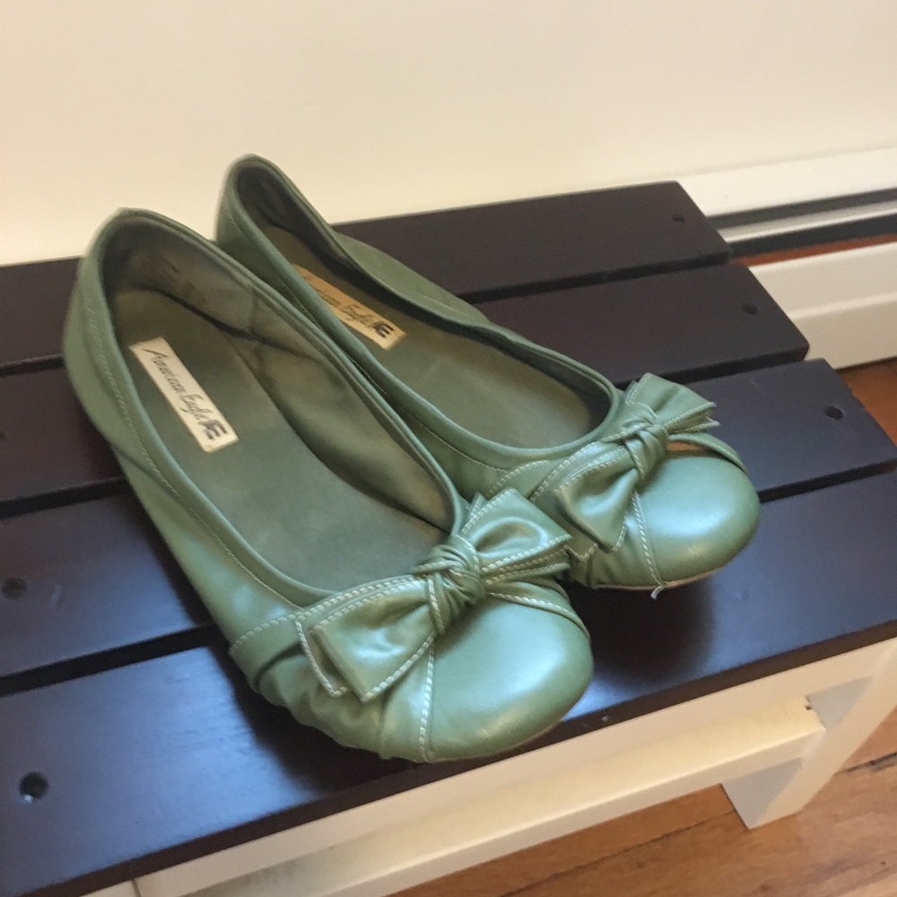 American Eagle flats size 9
